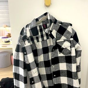costume flannel long sleeve